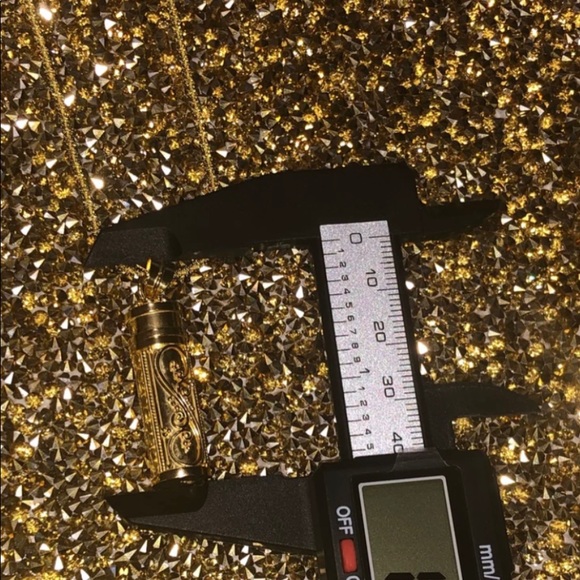 14k Gold Vermeil Urn Jewelry - Cremation Jewelry - Urn Necklace for Human Ashes - Picture 3 of 6